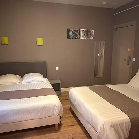 Berthelot Hotel